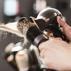 Follow @namesalon on Instagram - 九游官网